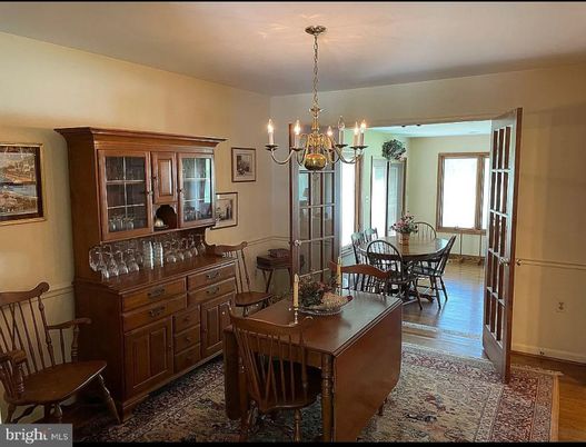 Chandelier, Dining room, Interior, Wood Texture Flooring