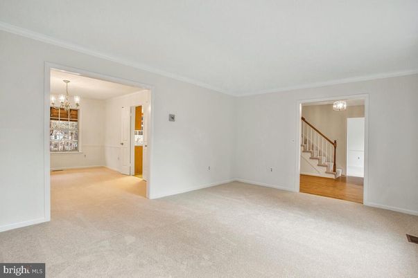 Chandelier, Empty room, Interior, Wood Texture Flooring