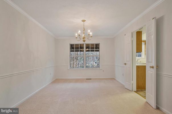 Chandelier, Empty room, Interior