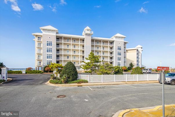 Exterior, Facade, Condo Building