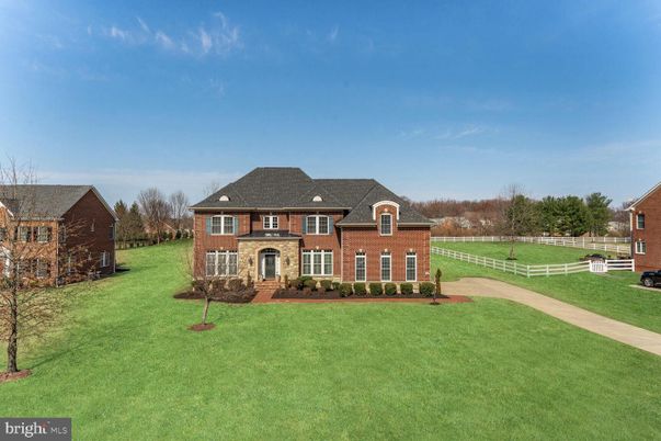 Backyard, Exterior, Facade, Brick Facade, French Provincial