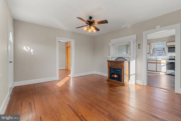 Empty room, Fireplace, Interior, Kitchen, Wood Texture Flooring
