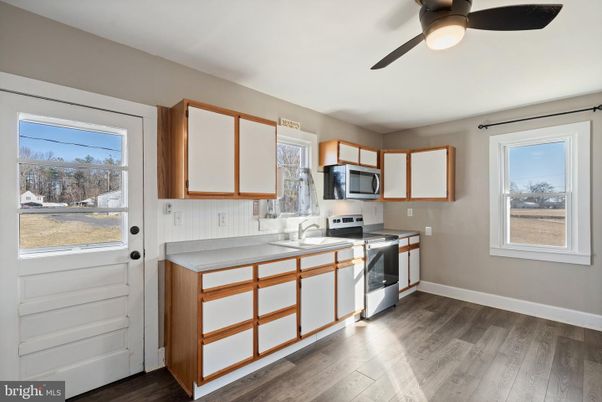 Interior, Kitchen, Stainless Steel Appliances, Wood Texture Flooring