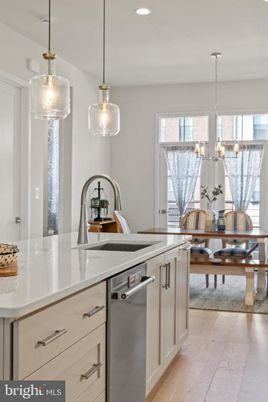 Dining room, Interior, Kitchen, Pendant Lights, Recessed Lighting