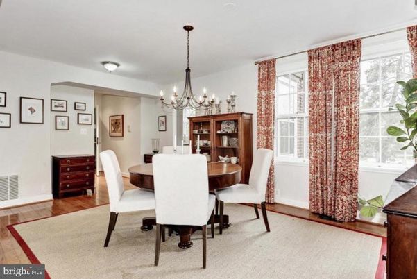 Chandelier, Dining room, Interior, Wood Texture Flooring