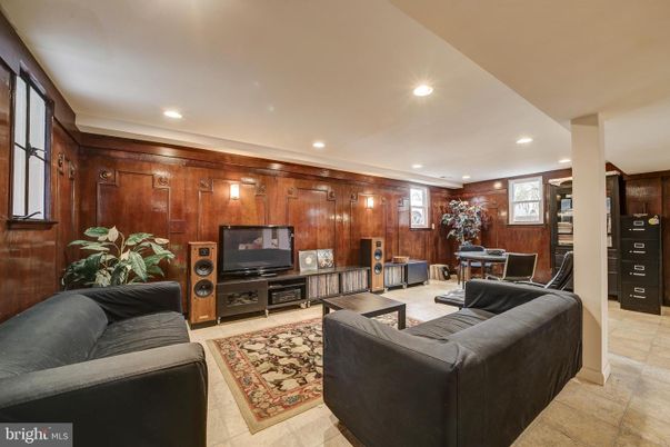 Interior, Living room, Recessed Lighting, Wooden Walls
