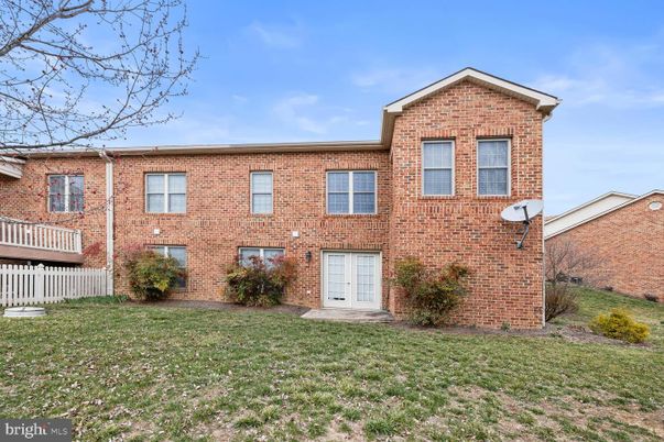 Exterior, Facade, Brick Facade, Brick Traditional