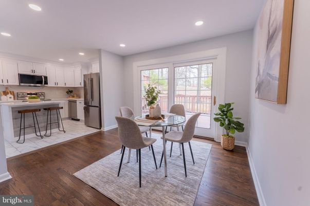 Dining room, Interior, Kitchen, Recessed Lighting, Stainless Steel Appliances, Wood Texture Flooring