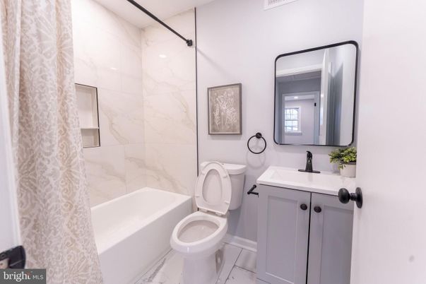 Bathroom, Interior, Marble, Marble Walls