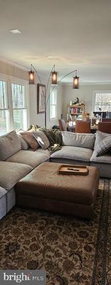 Dining room, Interior, Living room, Pendant Lights