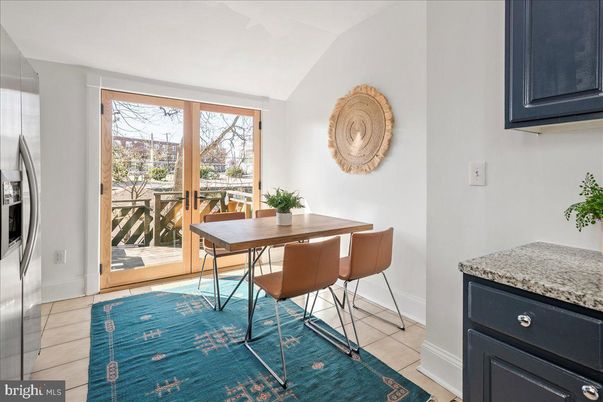 Dining room, Interior