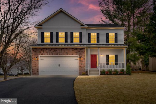 Attached, Exterior, Facade, Brick Facade, Farmhouse