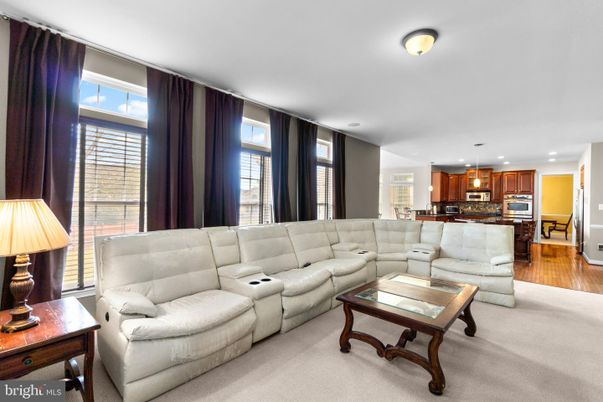 Interior, Kitchen, Living room, Pendant Lights, Recessed Lighting, Wood Texture Flooring