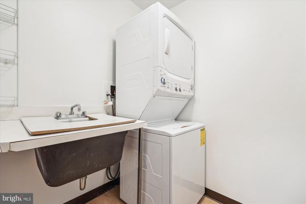 Interior, Utility Closets, Washer