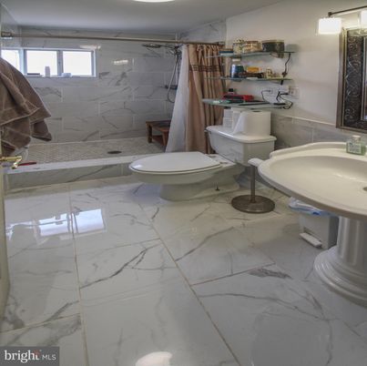 Bathroom, Interior, Marble, Marble Walls