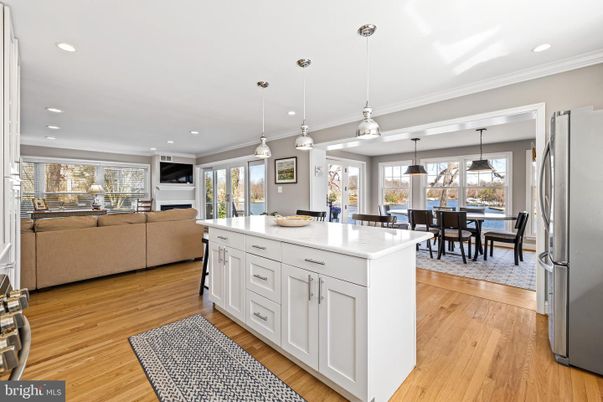 Dining room, Interior, Kitchen, Living room, Pendant Lights, Recessed Lighting, Wood Texture Flooring