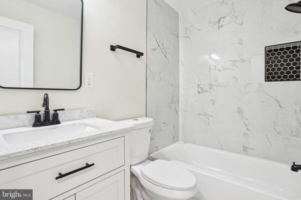 Bathroom, Interior, Marble Walls
