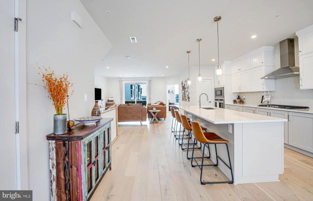 Interior, Kitchen, Living room, Pendant Lights, Recessed Lighting, Stainless Steel Appliances, Wood Texture Flooring