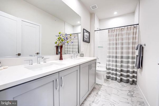 Bathroom, Dual Sink Vanities, Interior, Marble, Recessed Lighting