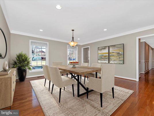 Dining room, Interior, Pendant Lights, Recessed Lighting, Wood Texture Flooring