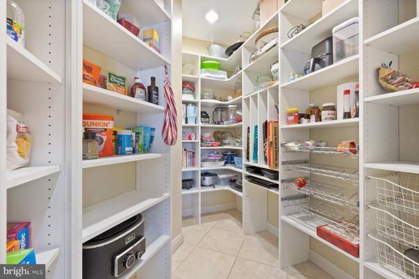 Interior, Recessed Lighting, Walk-in Closets