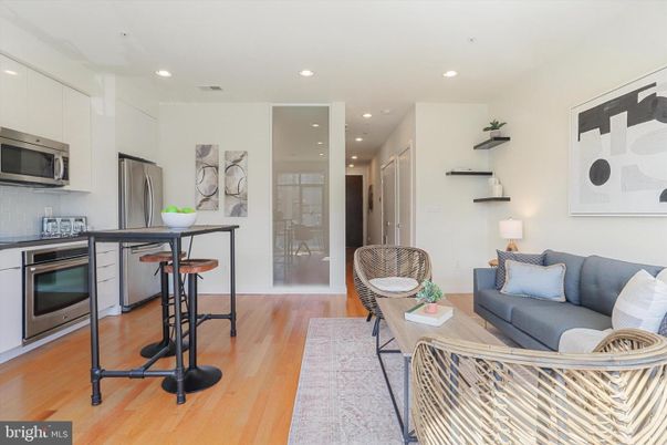 Interior, Kitchen, Living room, Recessed Lighting, Wood Texture Flooring