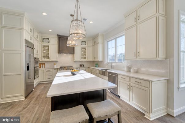 Chandelier, Interior, Kitchen, Pendant Lights, Recessed Lighting, Stainless Steel Appliances, Wood Texture Flooring