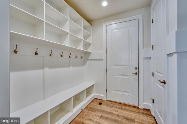 Interior, Recessed Lighting, Walk-in Closets, Wood Texture Flooring
