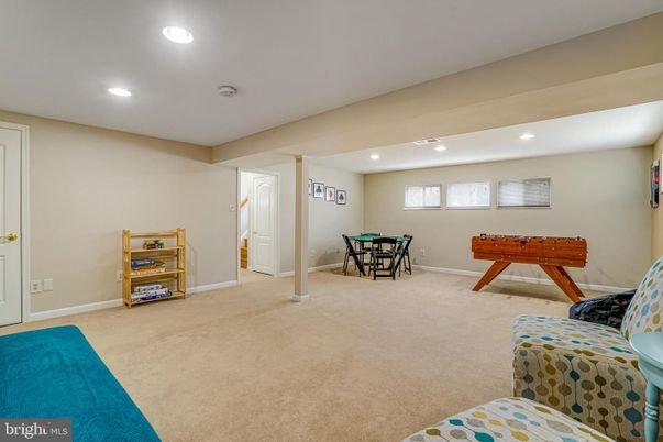 Game Room, Interior, Recessed Lighting