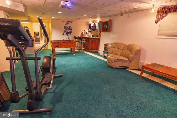 Fitness Equipment, Interior, Recessed Lighting