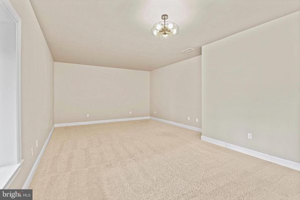 Chandelier, Empty room, Interior