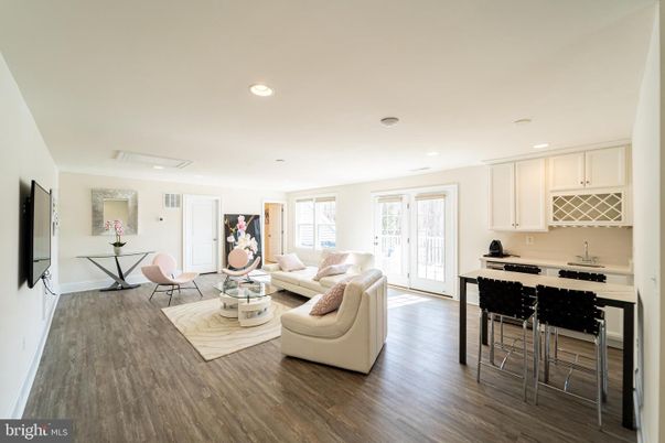 Interior, Kitchen, Living room, Recessed Lighting, Wood Texture Flooring