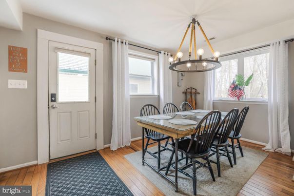 Chandelier, Dining room, Interior, Pendant Lights, Wood Texture Flooring