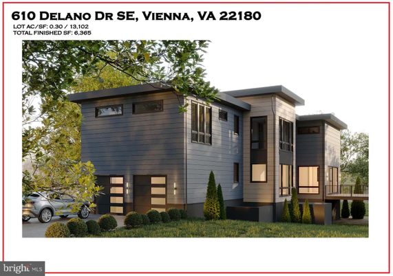 Exterior, Facade, Modern