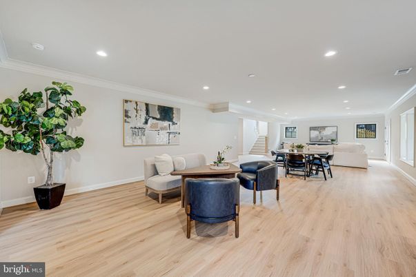 Dining room, Interior, Living room, Recessed Lighting, Wood Texture Flooring