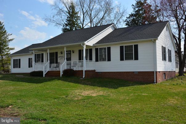 Exterior, Facade, Cape Cod