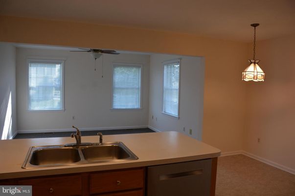 Empty room, Interior, Kitchen, Pendant Lights