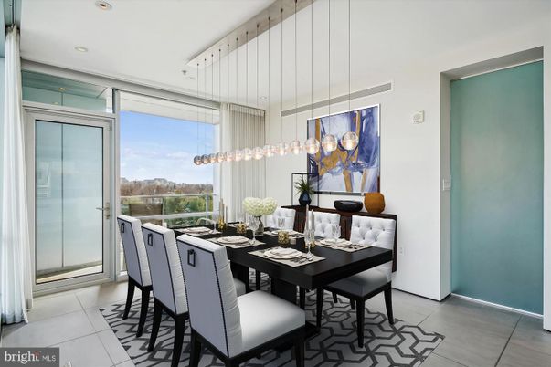 Dining room, Interior, Pendant Lights, Recessed Lighting