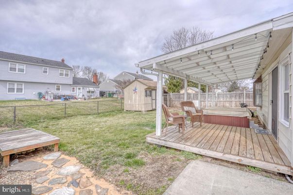 Backyard, Exterior, Hot Tub