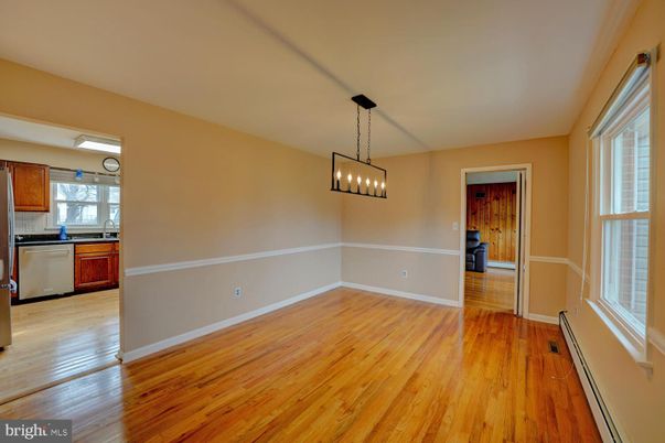 Empty room, Interior, Kitchen, Pendant Lights, Wood Texture Flooring