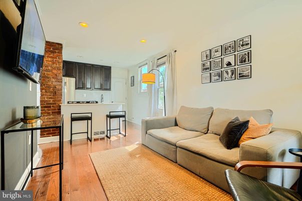 Interior, Kitchen, Living room, Recessed Lighting, Wood Texture Flooring