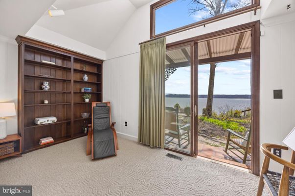 Home Office, Interior, Water