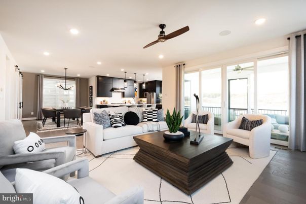 Dining room, Interior, Kitchen, Living room, Pendant Lights, Recessed Lighting, Stainless Steel Appliances, Wood Texture Flooring