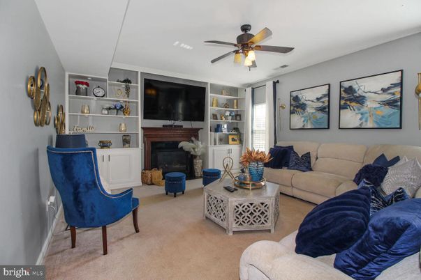 Fireplace, Interior, Living room