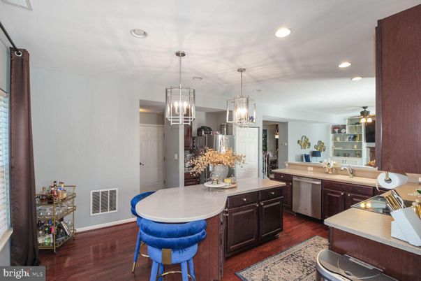 Interior, Kitchen, Pendant Lights, Recessed Lighting, Wood Texture Flooring