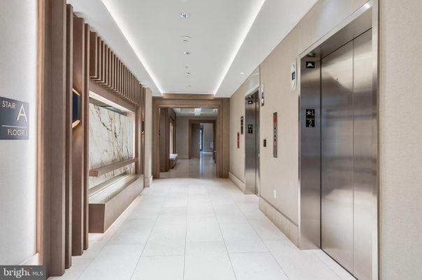 Elevator, Interior, Recessed Lighting