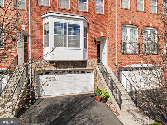 Attached, Exterior, Facade, Brick Facade, Rowhouse