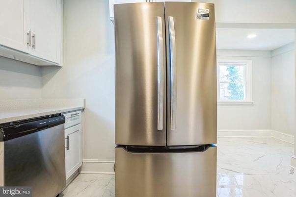 Interior, Kitchen, Marble, Recessed Lighting, Stainless Steel Appliances