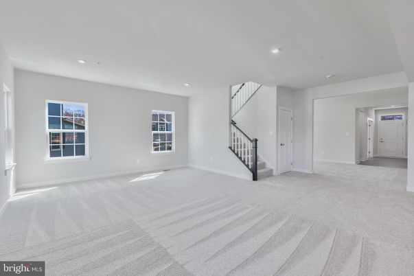 Empty room, Interior, Recessed Lighting