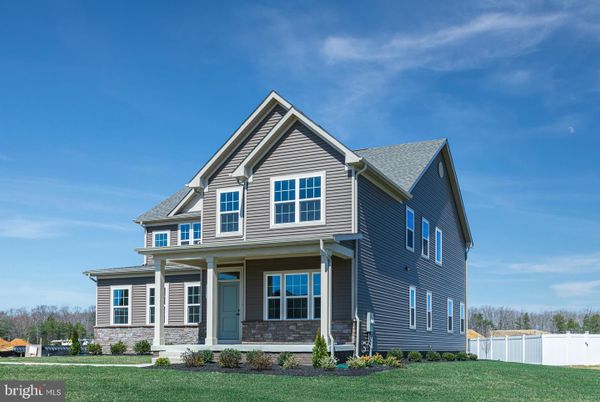 Exterior, Facade, Farmhouse